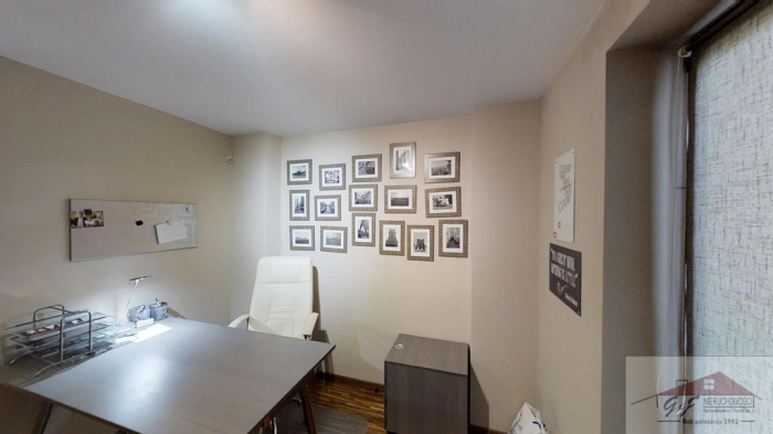 House for sale with the area of 199 m2