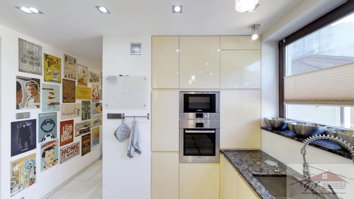 House for sale with the area of 199 m2