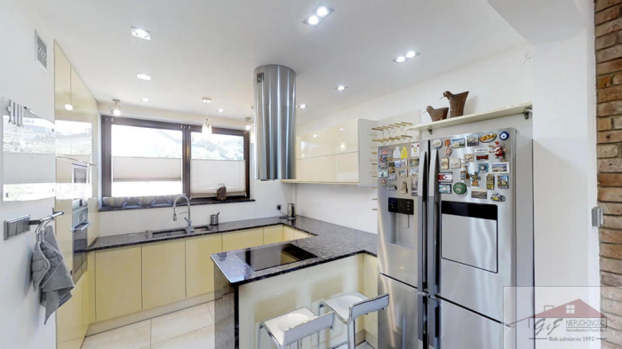 House for sale with the area of 199 m2