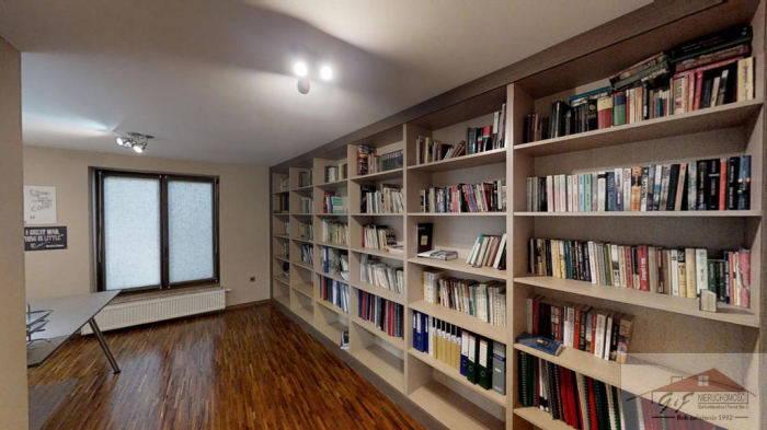 House for sale with the area of 199 m2