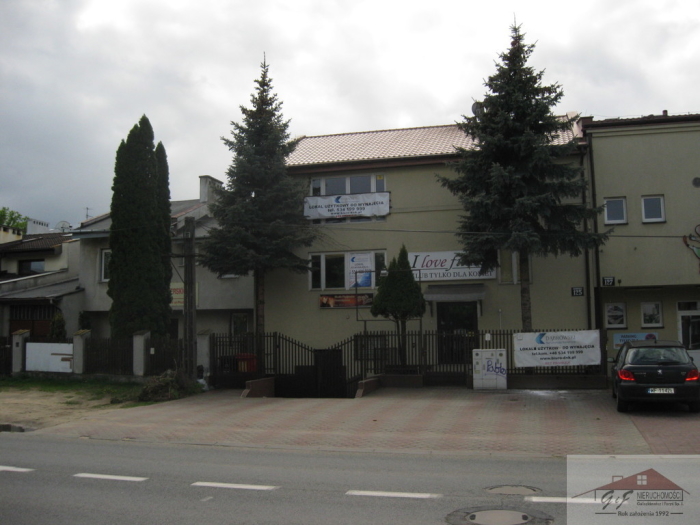 Commercial facility for rent with the area of 173 m2