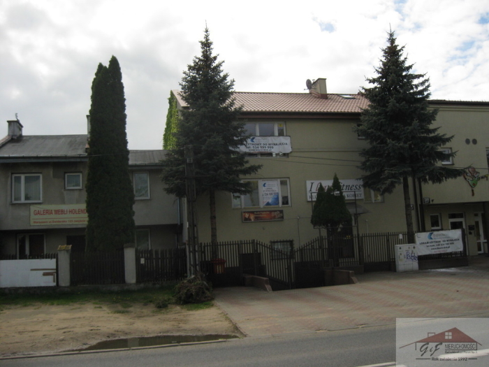 Commercial facility for rent with the area of 173 m2