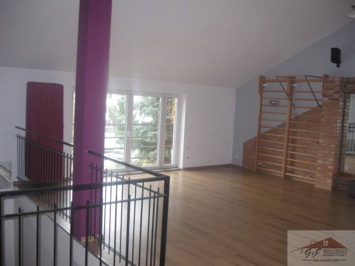 Commercial facility for rent with the area of 173 m2