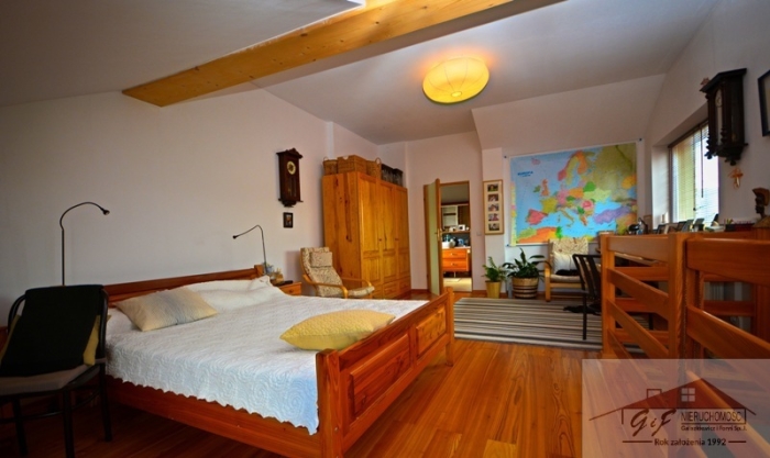House for sale with the area of 230 m2