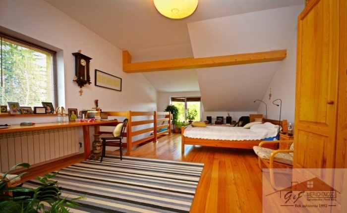 House for sale with the area of 230 m2