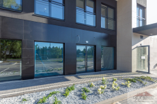 Commercial facility for sale with the area of 164 m2