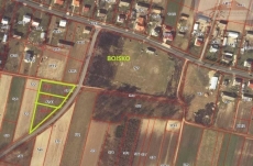 Land for sale with the area of 1453 m2