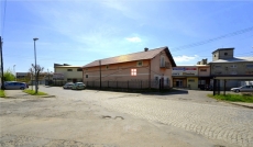 Commercial facility for rent with the area of 220 m2