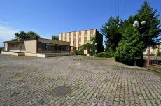 Commercial facility for sale with the area of 1500 m2