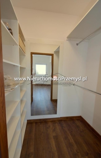 Apartment for sale with the area of 75 m2