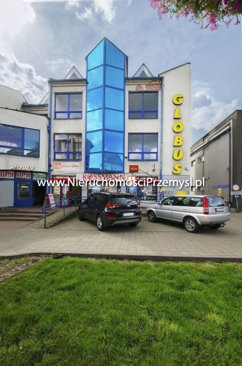 Commercial facility for rent with the area of 11 m2