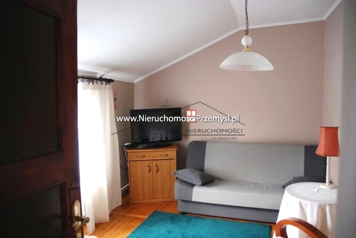 House for sale with the area of 253 m2