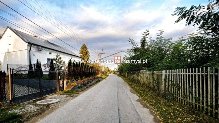 Land for sale with the area of 2800 m2