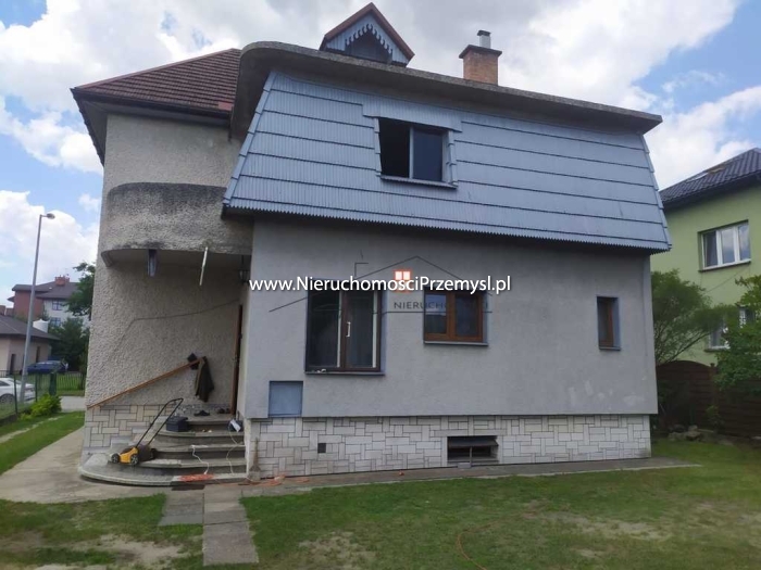 House for sale with the area of 150 m2