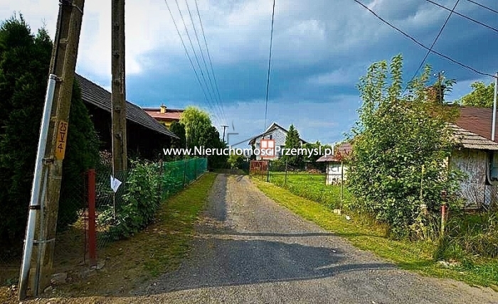 Land for sale with the area of 2565 m2
