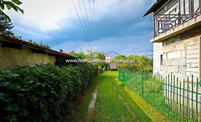 Land for sale with the area of 2565 m2