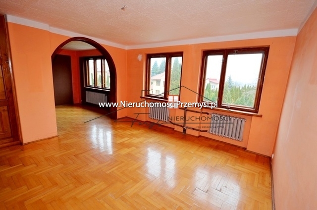 House for sale with the area of 166 m2
