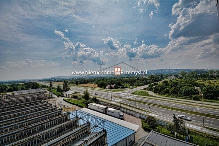 Commercial facility for sale with the area of 1656 m2