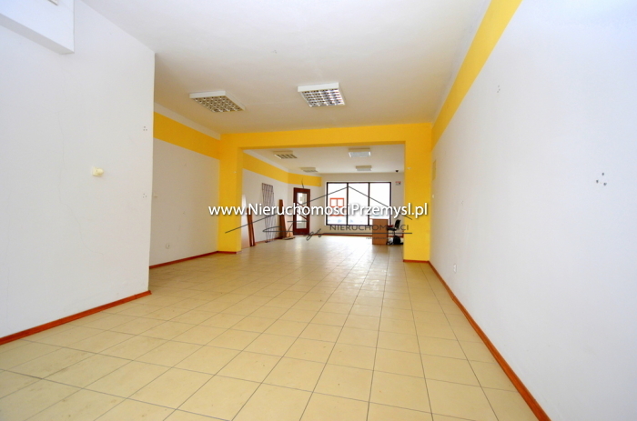 Commercial facility for sale with the area of 140 m2