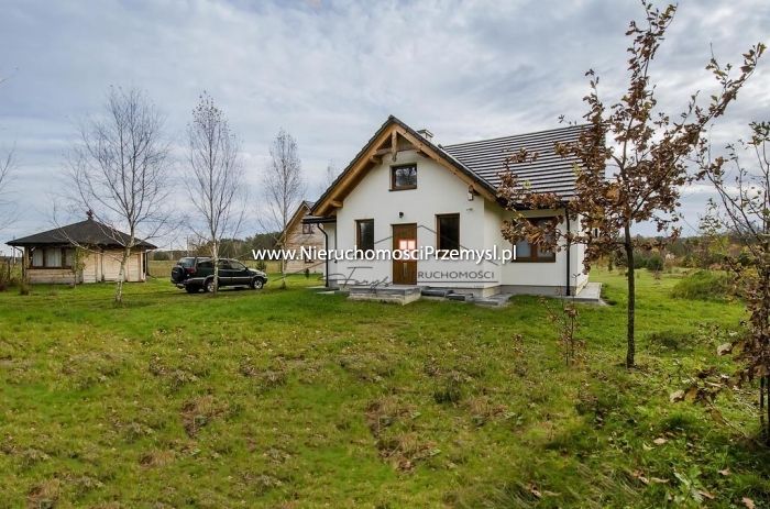 House for sale with the area of 210 m2