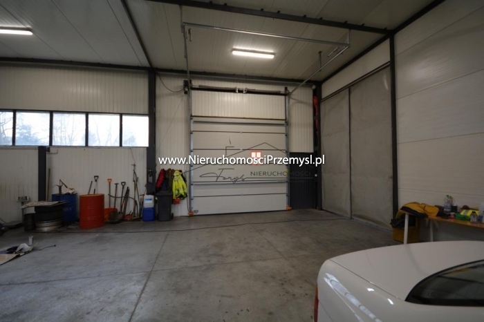 Commercial facility for rent with the area of 160 m2