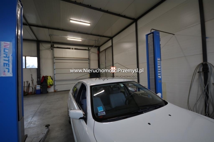 Commercial facility for rent with the area of 160 m2
