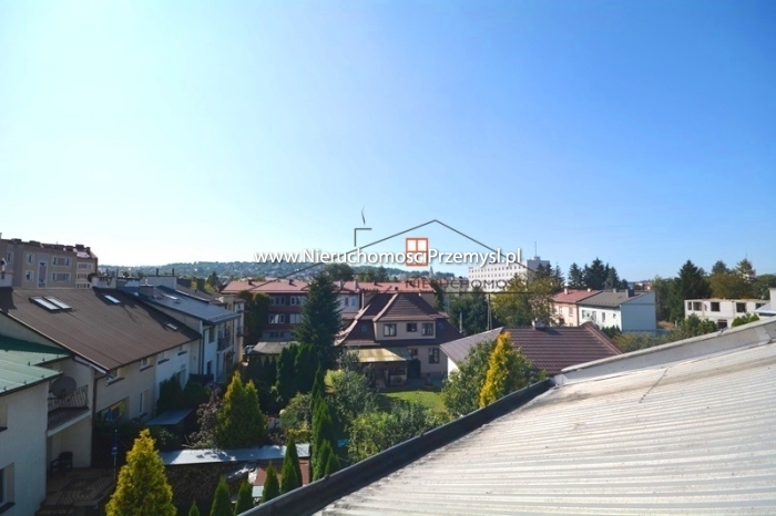 House for sale with the area of 246 m2