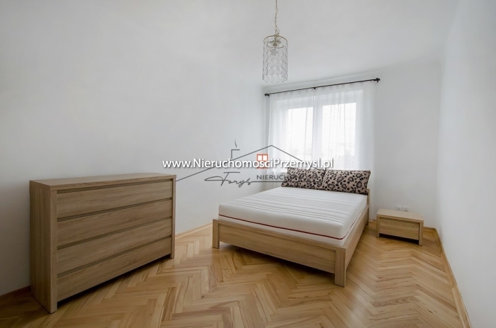Apartment for rent with the area of 52 m2